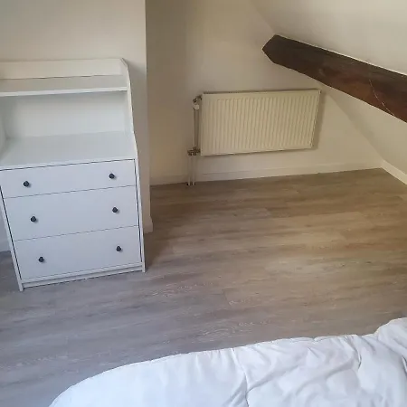 B96 2 Bedrooms Appartamento *