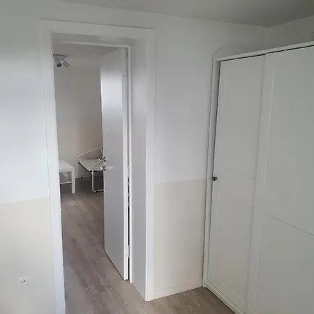 B96 2 Bedrooms Bruxelles